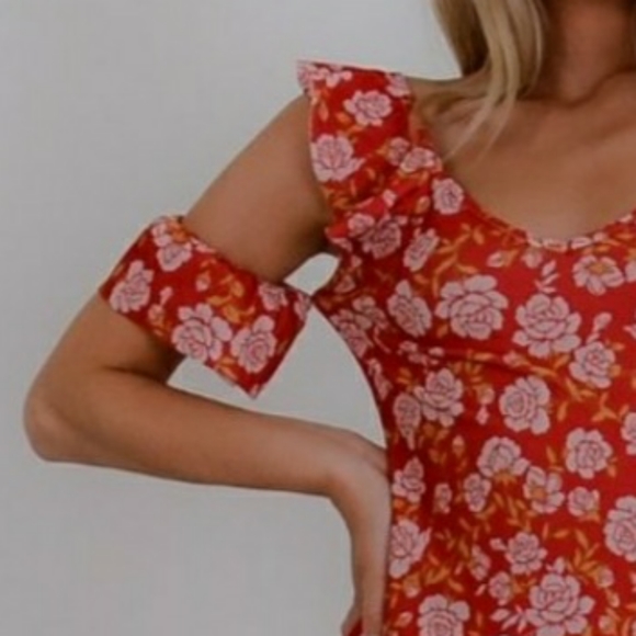 CLEARANCE Bodycon Mini Dress  Tie Back  ADORABLE. - Picture 6 of 8